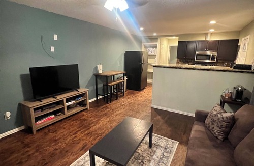 Oak Cliff House | Fully remodeled Duplex unit B
