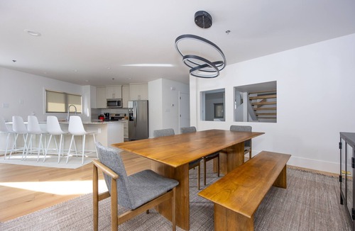 Deer Valley House | Fully Remodeled Fall 2023! Free Shuttle to the lifts! Fantastic resort views!