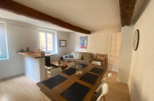 La Celle-sous-Gouzon Apartment | Fully renovated flat Rossetti with Air Conditioning