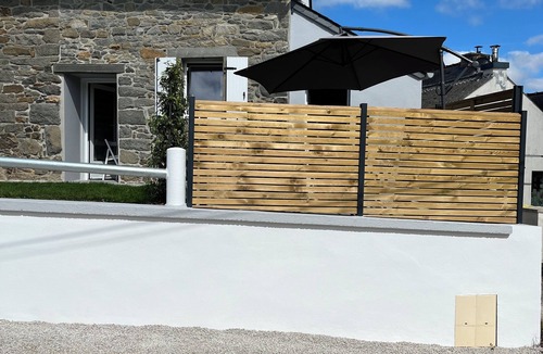 Hopital-Camfrout House | Fully renovated farmhouse in village near a typical fishing port