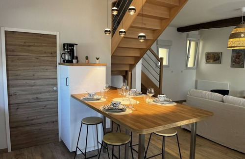 Sautron House | Fully renovated 80m2 building 5 mns from Nantes