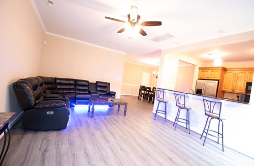 South Norfolk House | Fully renovated and Modernized home in Chesapeake