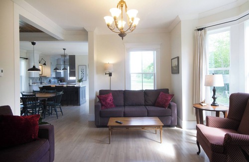 Yarmouth County House | Fully renovated bright & airy 3BR home near the ocean
