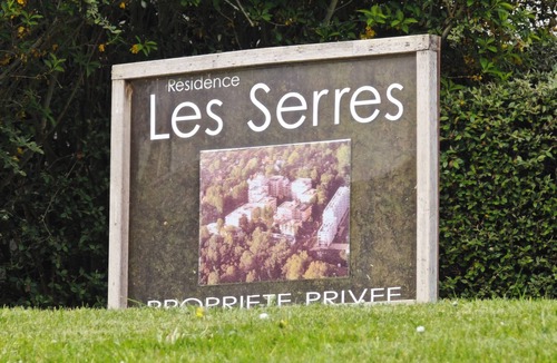 Le Touquet-Paris-Plage Apartment | Fully renovated contemporary apartment 100m from town center and 500m from beach