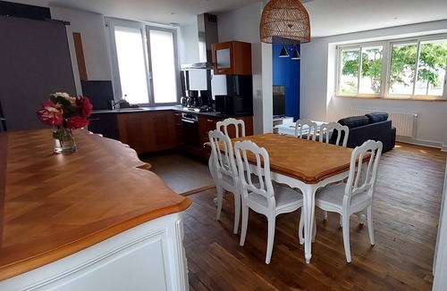 Kervignac House | Fully renovated family home in the center of Kervignac. 15 minutes from the beaches.