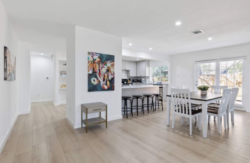 North Central Carrollton House | Fully Renovated, Spacious House!