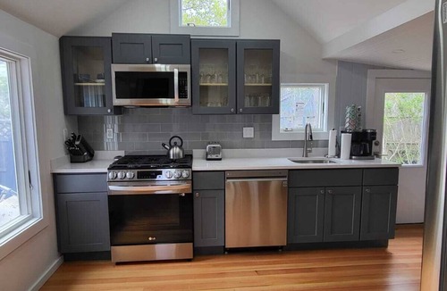 Oak Bluffs House | Fully Renovated & Spacious home within walking distance of Oak Bluffs/Beaches