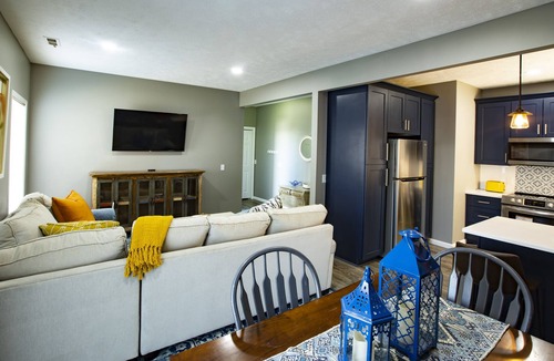 Council Bluffs Apartment | Fully Renovated, Luxurious unit awaits you!