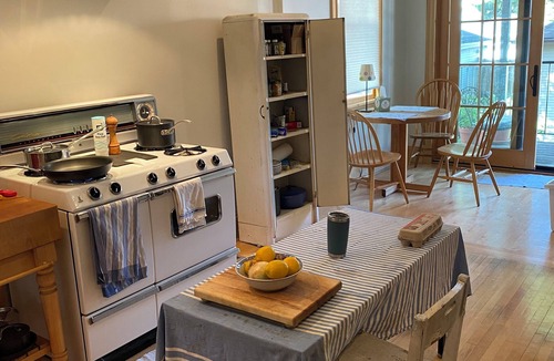 St. Ben's Apartment | Fully restored 1911's 2-Flat on Chicago’s family friendly quiet North Side.