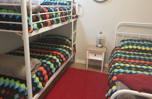 Lal Lal Bed & Breakfast | Fully Self Contained Unit