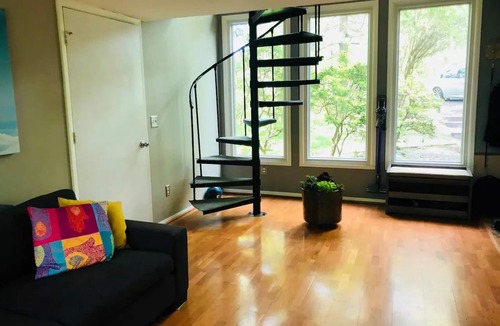 New Paltz House | Fully stocked creekside retreat with sauna and privacy & outdoor dining