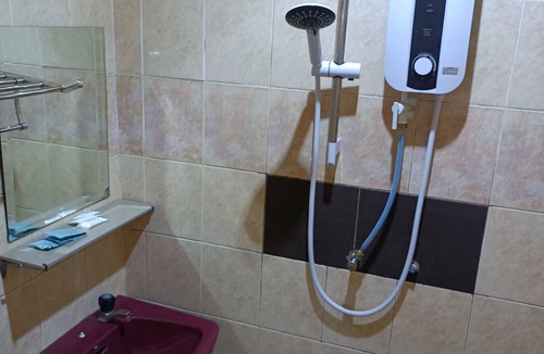 Kampar Hotel | FullyWell Hotel