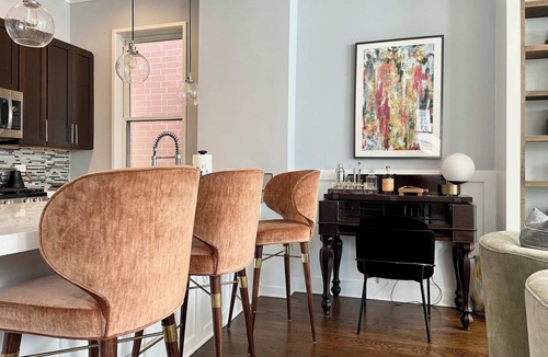 West Loop Apartment | Fulton House #3 (3bd/2ba)