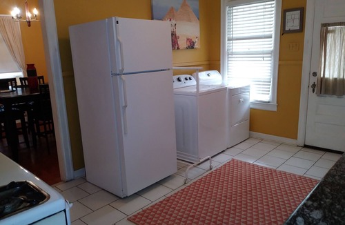 Monte Vista Apartment | FUN! 3 miles to DT/Riverwalk, nr Trinity U, The Pearl, Fort Sam, In Monte Vista