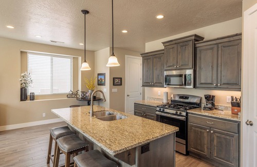 St. George Villa | Fun 3BR w/Arcade & Game Room - Near 18th & Pool