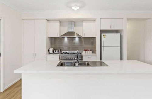 Lara House | Fun at Foxglove Summa