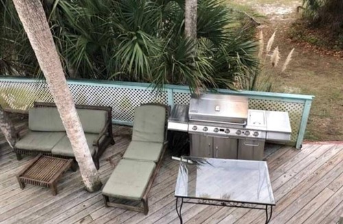 Alligator Point House | Fun Beach House on Canal with Pool/Upstairs/