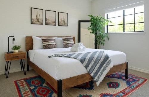 Calera House | FuN FABulous KINGbed by ChoctawCasino LakeTexoma