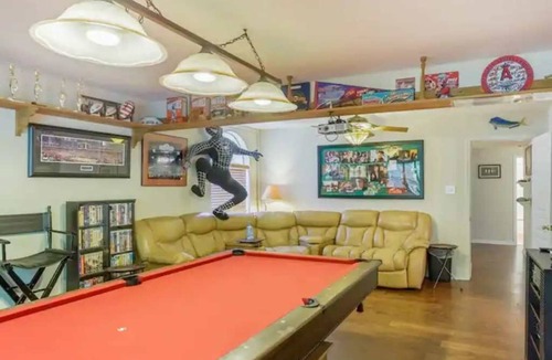 North San Antonio - SAT House | Fun fun Five Bedroom for couples or family