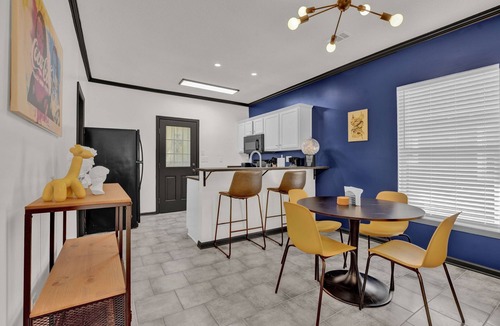 University District House | Fun & Funky #2 centrally located in Memphis!