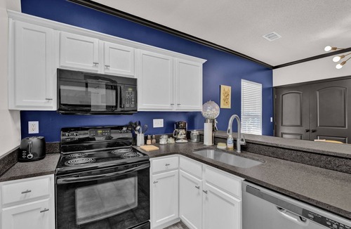 University District House | Fun & Funky #2 centrally located in Memphis!