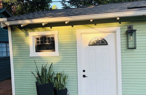 Fairmount Cottage | Fun in The Fort