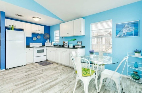 Surfside Beach House | Fun in the Sun - She's a Real Beach Cutie!