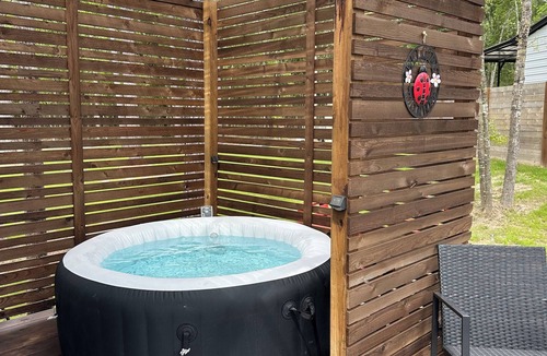 Kountze Apartment | Fun little get away, perfect for one yet cozy for two “Hunter’s Hut”