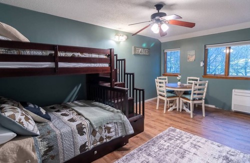 Bartlett Resort | Fun Mountain views on the Saco w/Arcade Game!