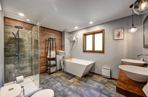 Wentworth-Nord Ski Chalet | Fun On The Lake - Wentworth-Nord, Quebec, Canada