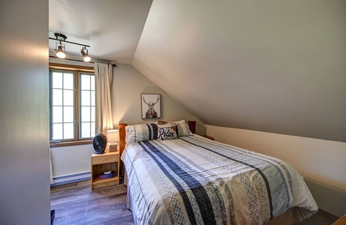 Wentworth-Nord Ski Chalet | Fun On The Lake - Wentworth-Nord, Quebec, Canada