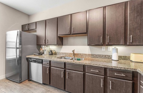 Greater South River City Apartment | Fun SoCo 1BR King Suite w/GymPickleballLaundry