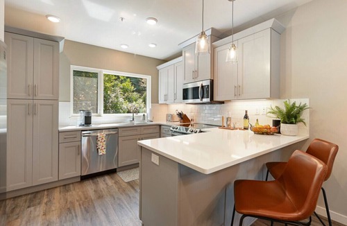 Asheville Villa | Fun South Slope Townhome