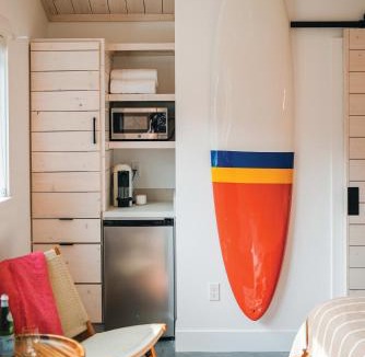 Stinson Beach Hotel | Funboard Room includes King Bed and Mini Kitchenette