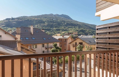 Briancon Apartment | Functional 1-bedroom apartment with parking, central Briançon