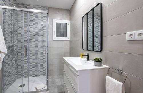 El Camp de l'Arpa del Clot Apartment | Functional and Cozy Studio - Loft for Long Stay