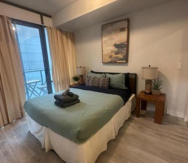 Port Hope House | Functional Condo Sleep 6