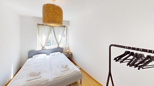 Seebach Apartment | Functional Stay with Balcony