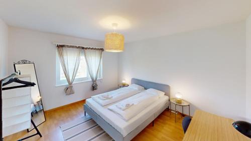 Seebach Apartment | Functional Stay with Balcony