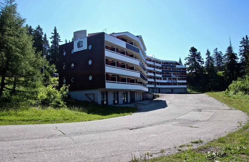 Chamrousse Apartment | Functional studio for 4, pets allowed