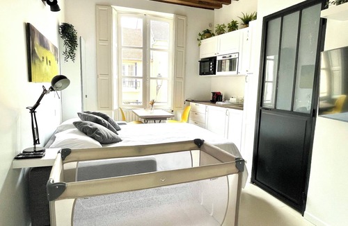 Marly-le-Roi Apartment | Functional, well thought-out - Studio #4 - Casa Londono