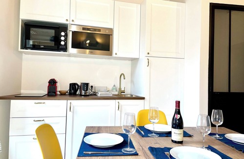 Marly-le-Roi Apartment | Functional, well thought-out - Studio #4 - Casa Londono