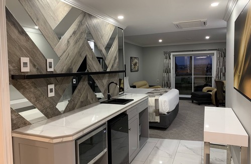 Digby House | Fundy Complex Dockside Suites