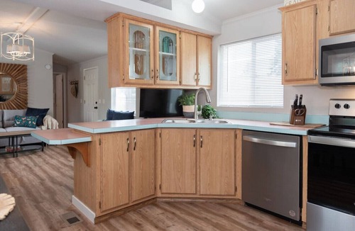 Grayland House | Funky and Fun Beach Getaway