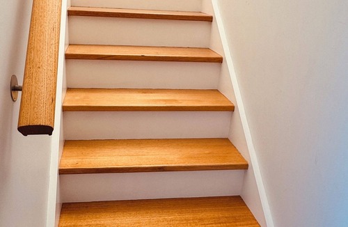 Clifton Hill Apartment | Funky Inner City Studio Apartment