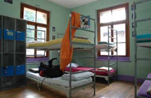 Matten bei Interlaken Hostel | Funny Farm Backpackers