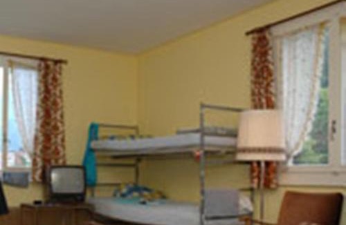 Matten bei Interlaken Hostel | Funny Farm Backpackers