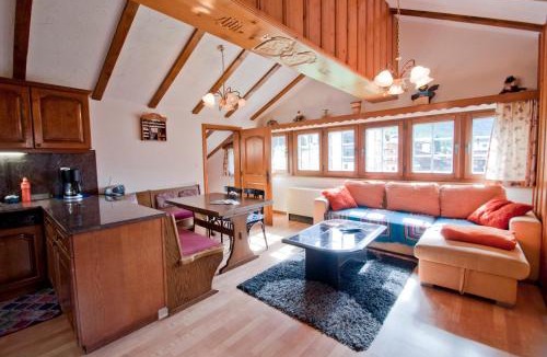 Graechen Apartment | Furggen, Chalet Museum