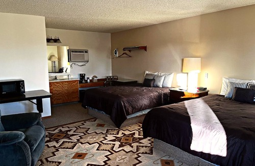 Beaver City Hotel | Furnas County Lodging