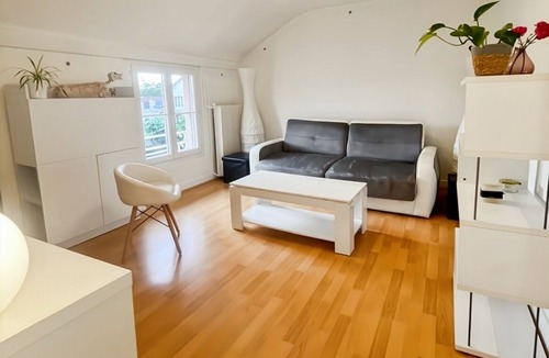 Conflans-Sainte-Honorine Apartment | Furnished apartment Fin d'Oise - Quiet neighborhood (200m RER A/SNCF train station)